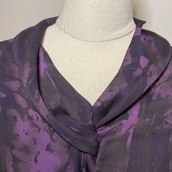 💜SPORTSCRAFT Sz8 motley purple 3/4 sleeve top w neck tie detailing - Picture 3 of 10